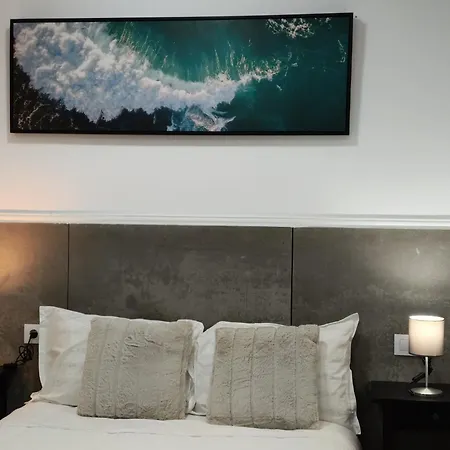 Turisticos Plaza Atochas # 4 Apart Otel