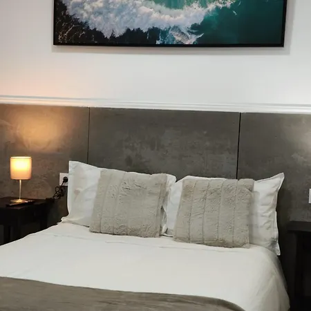 Turisticos Plaza Atochas Apartmanhotel A Coruña