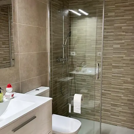 Aparthotel Turisticos Plaza Atochas A Coruna