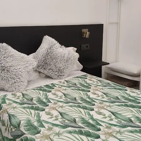 Turisticos Plaza Atochas # 4 3* A Coruña